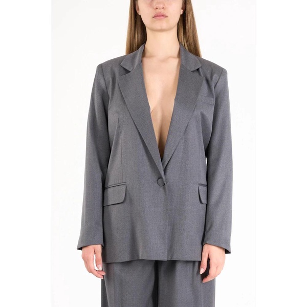 Single-breasted jacket with tonal button