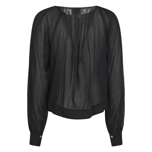 Black Shirt Elegant Style