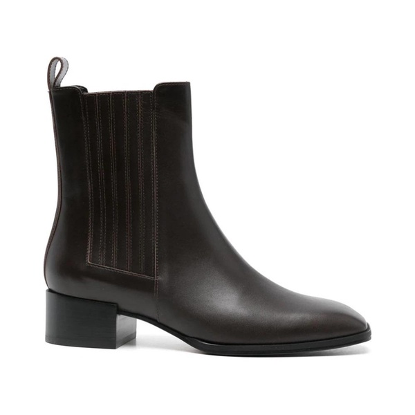 Classic ankle boot in Brown leather
