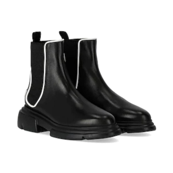 Black Elastic Insert Boot with Raised Logo