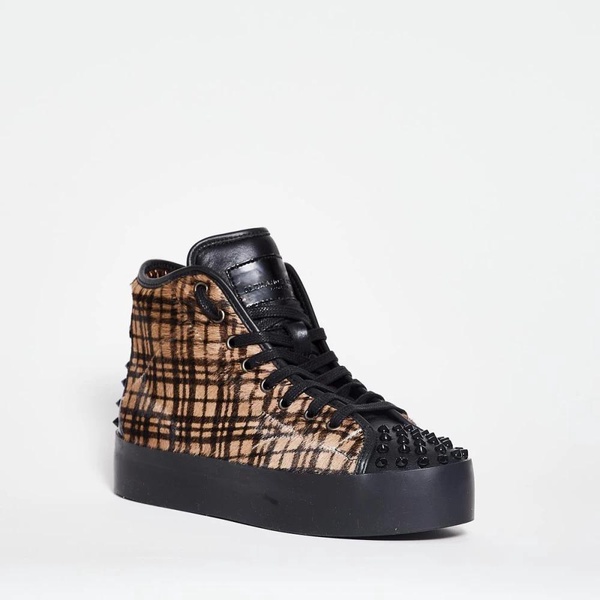 High-Top Scottish Taupe Shoe