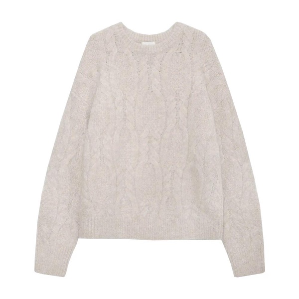 Soft Sweater with Round Neck and Fine Pattern
