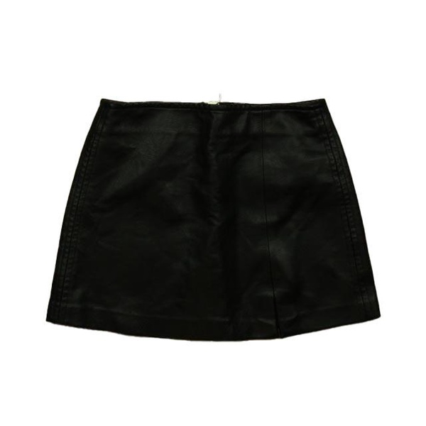 girls black skirt
