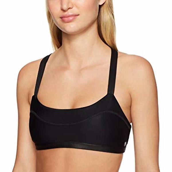 camera move top in black