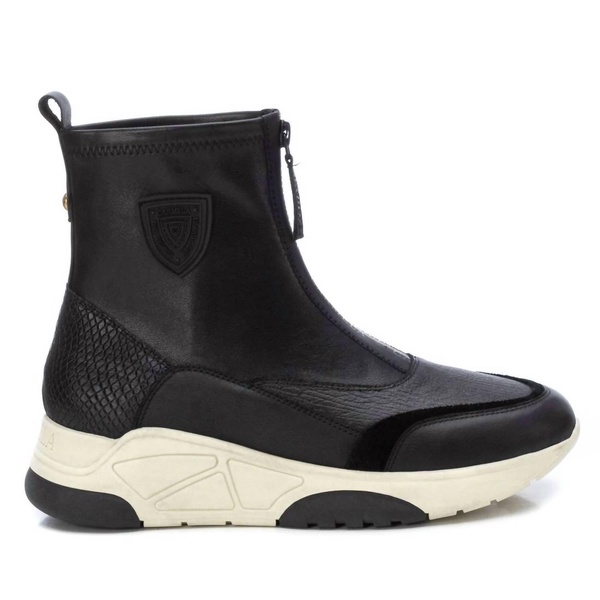 women's carmela leather casual booties in black
