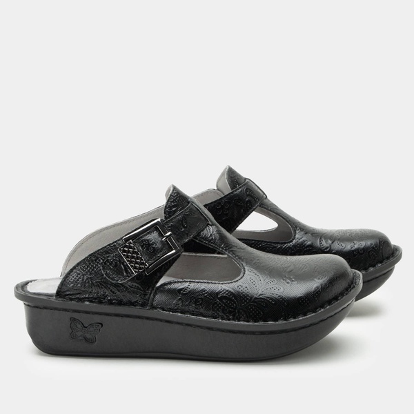women's classic clog - medium width in hello doily