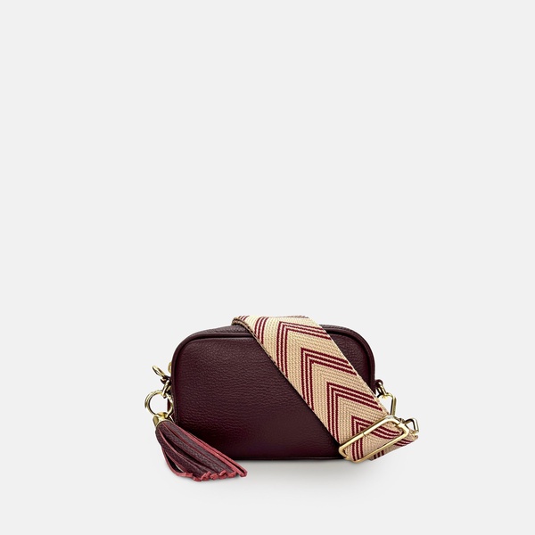 the mini tassel port leather phone bag with rouge arrow strap