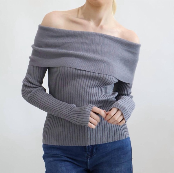 off the shoulder fitted sweater in gray