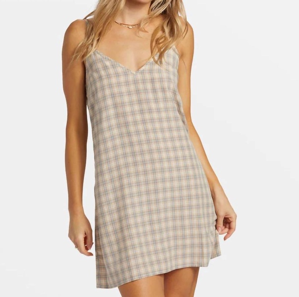 90s babe dress in western sky