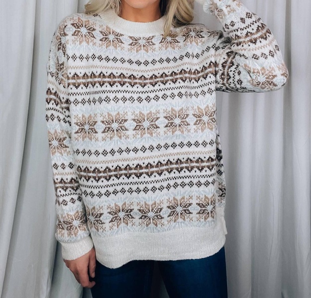 endless horizons sweater in ecru