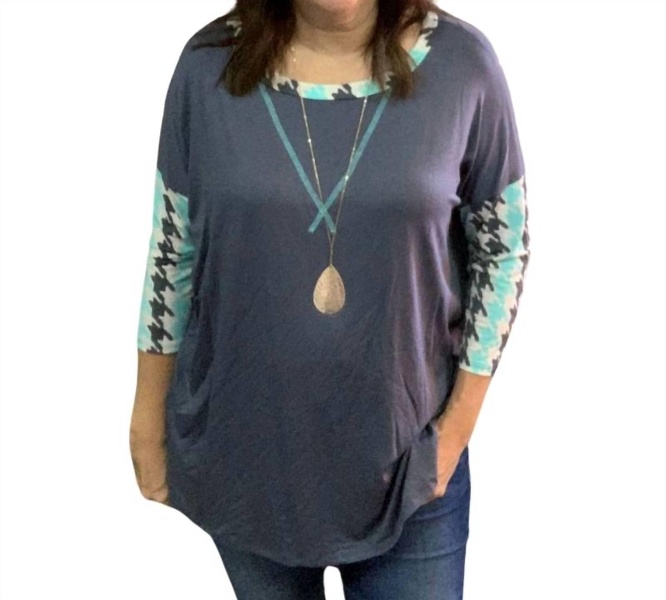 printed sleeve tunic top in charcoal/mint