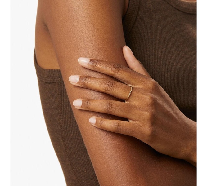 - Gold Band Ring - Stephanie