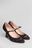 Anna F. Pumps