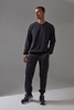 Man Active Pro Sweatshirt And Cuffed Sweatpants Tracksuit