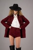 Donna In Burgundy Suede