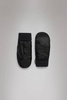 ripstop puffer mittens in black