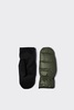 trekker mittens in evergreen