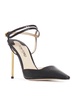 Court shoes