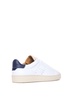 H672 Sneakers