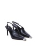 Court shoes