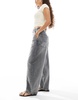 Bershka Petite skater jeans in gray