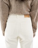 ASOS DESIGN comfort stretch straight jean in white