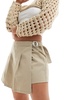 Only pleated mini skort in beige