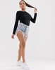 ASOS DESIGN Petite ultimate slim fit t-shirt with long sleeves in cotton in black - BLACK