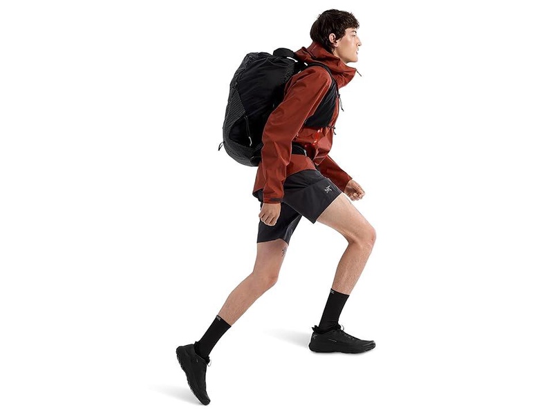 Incendo Shorts 9"