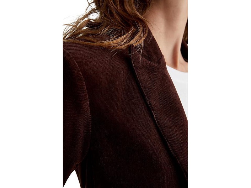 Rue Fitted Blazer