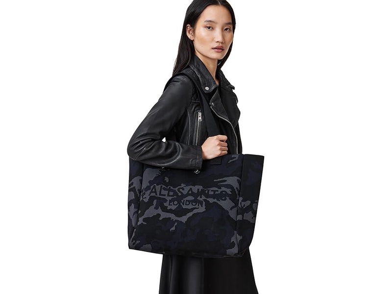 Izzy East/West Tote