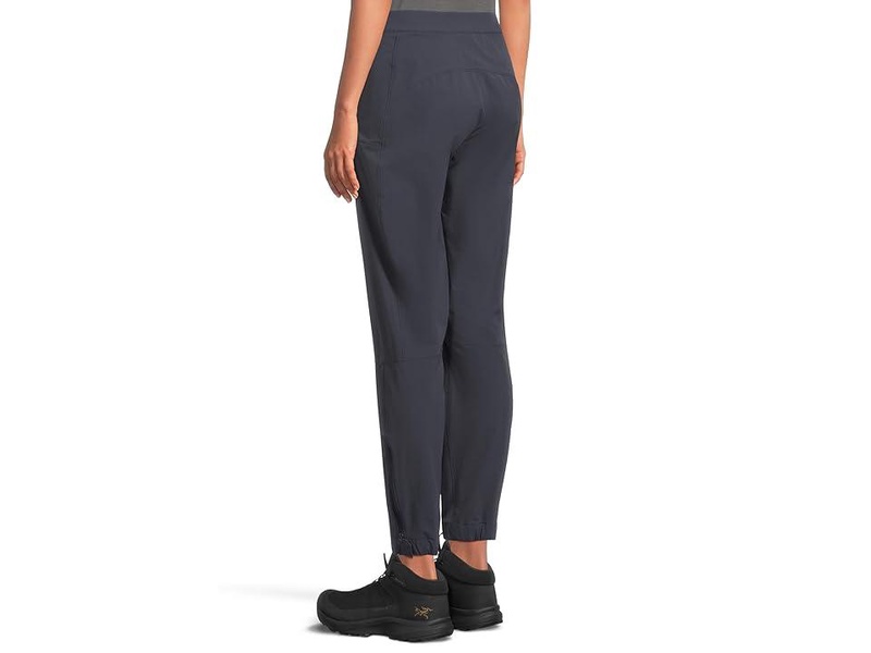 Gamma Tapered Pants