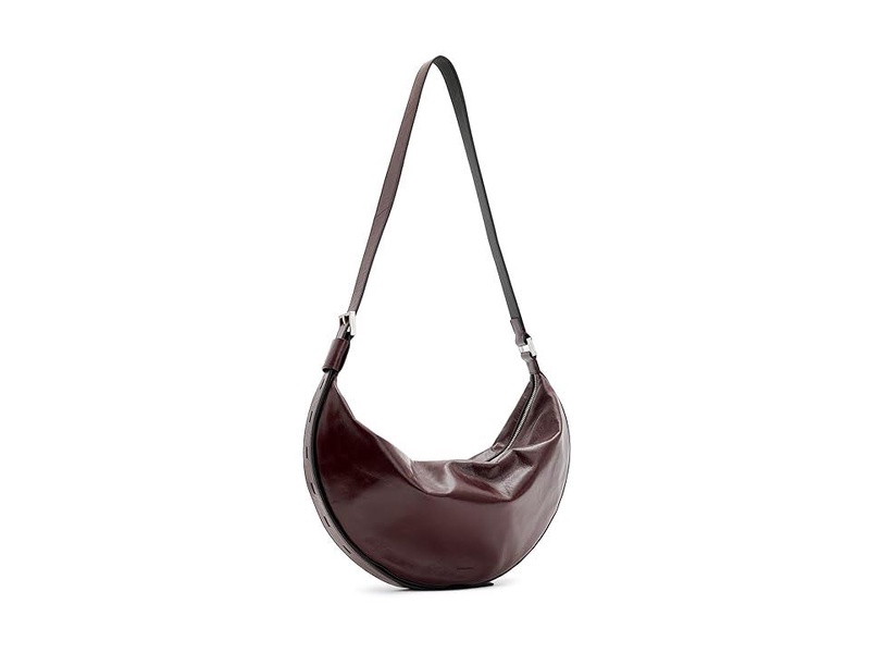 Half Moon Shoulder