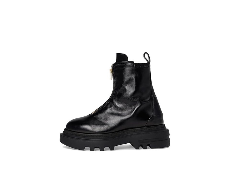 Othello Boot