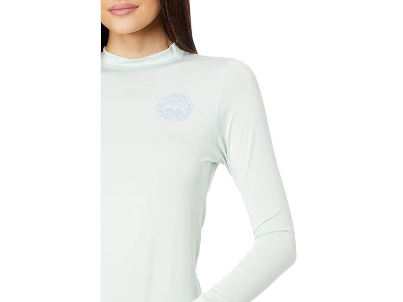 Core Loose Fit Long Sleeve Rashguard