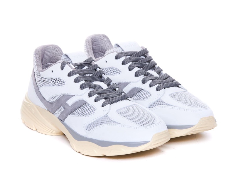 H665 Sneakers