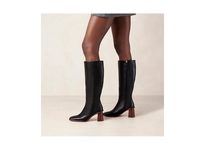 Women's East Leather Boots