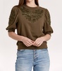kyle short sleeve top in vineyard