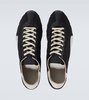 Sprinters drill and leather sneakers