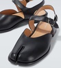 Tabi leather sandals