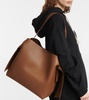 Musubi Medium leather shoulder bag