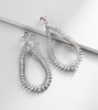 18kt white gold earrings with diamonds