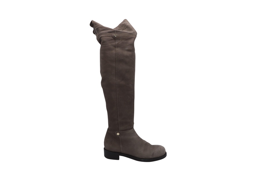knee-length boots in brown suede