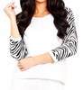 3/4 zebra sleeve v-neck top in white