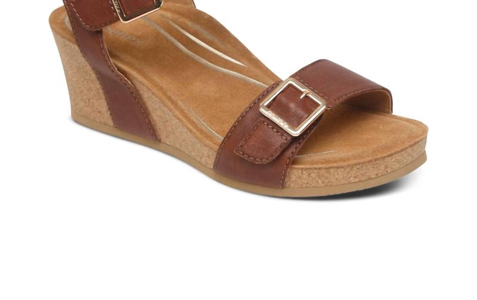 women's lexa sandals in walnut