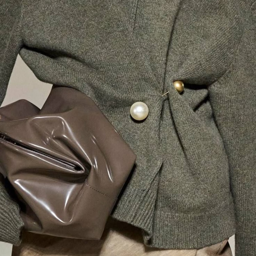 What Is Felt? Your Ultimate Guide to This Timeless Fashion Fabric