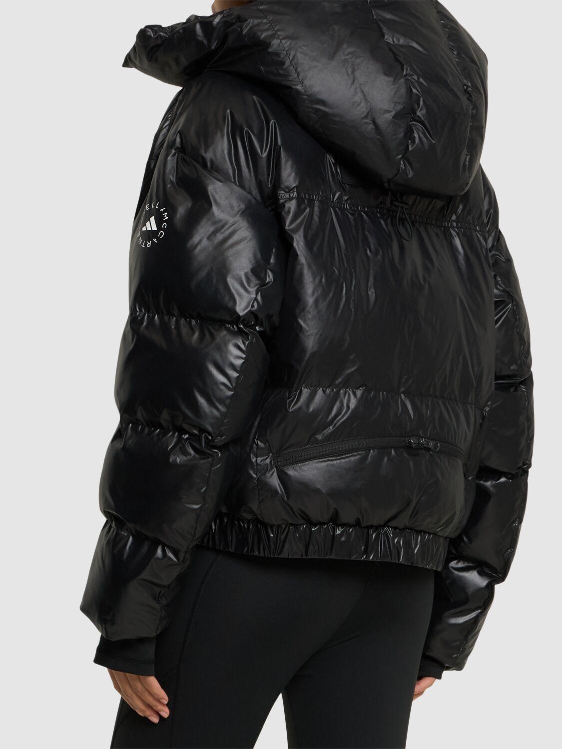 Short puffer jacket